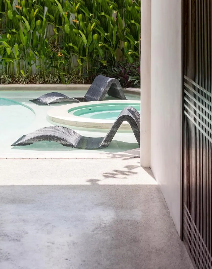 The Aora - Capacious Villa Close To Seminyak Sights Indonesia