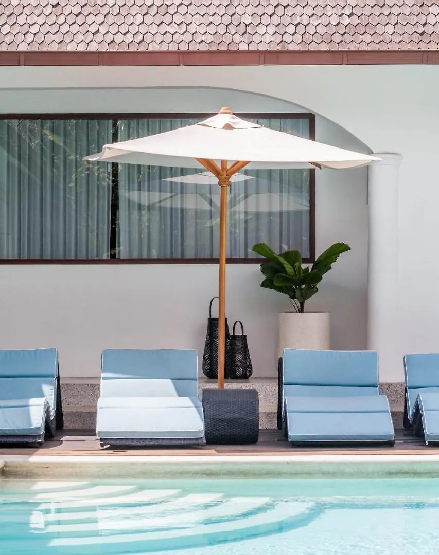 The Aora - Capacious Villa Close To Seminyak Sights